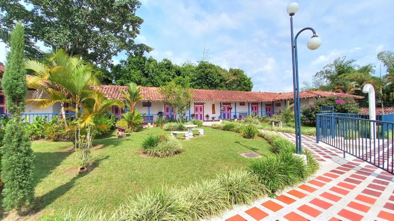 Finca Hotel Villa Del Sol Pueblo Tapao Zewnętrze zdjęcie