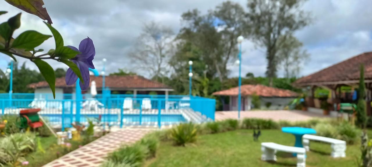 Finca Hotel Villa Del Sol Pueblo Tapao Zewnętrze zdjęcie