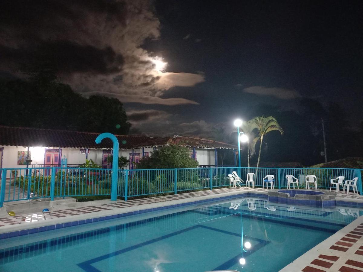 Finca Hotel Villa Del Sol Pueblo Tapao Zewnętrze zdjęcie